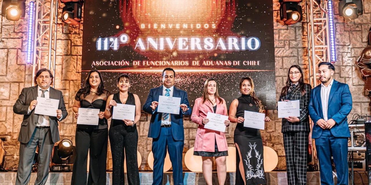 Gran celebración de aniversario de ANFACH en Iquique con reconocimientos y entrega de títulos